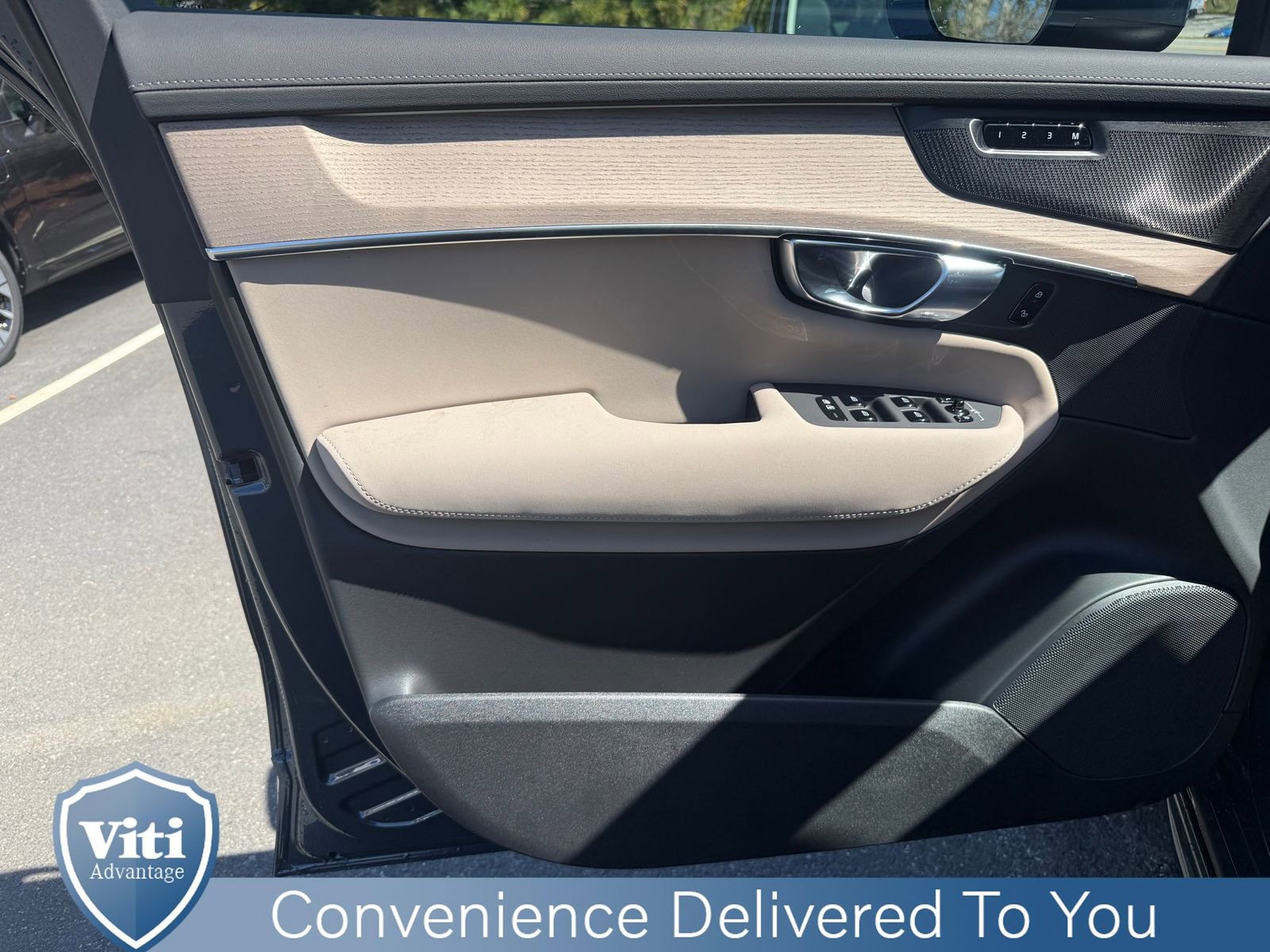 New 2026 Volvo XC90 T8 Plus w/ Protection Package Premier AWD/4WD image 10
