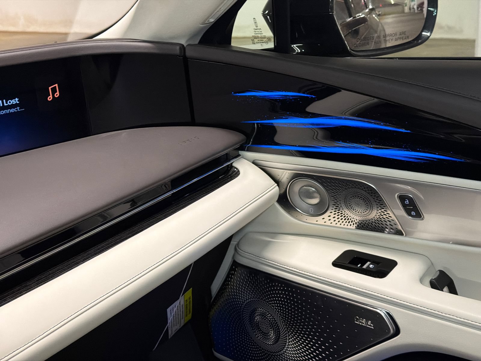 New 2026 Lincoln Nautilus Black Label AWD/4WD image 32