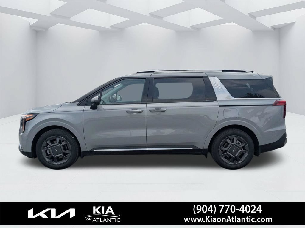 Used 2025 Kia Carnival SX FWD image 6