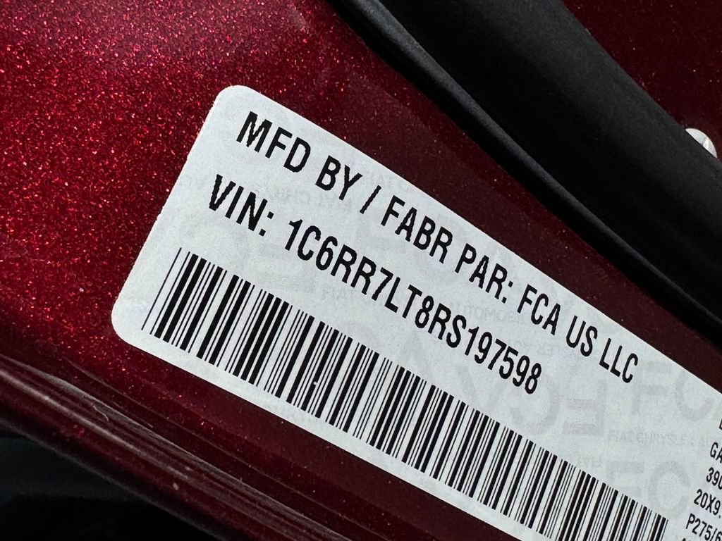 Used 2024 RAM 1500 Warlock AWD/4WD image 33