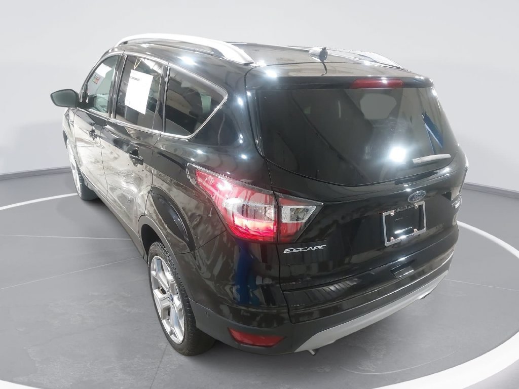 Used 2017 Ford Escape Titanium w/ Equipment Group 301A AWD/4WD image 7