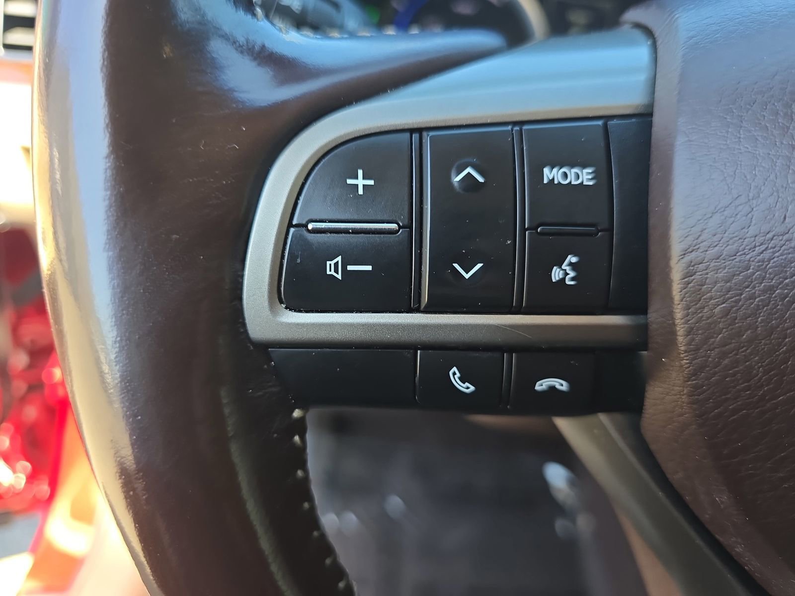 Used 2016 Lexus ES 300h w/ Luxury Package w/Wood Trim FWD image 20