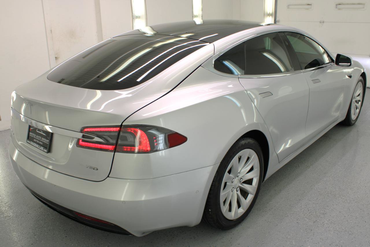 Used 2018 Tesla Model S 75D AWD/4WD image 9