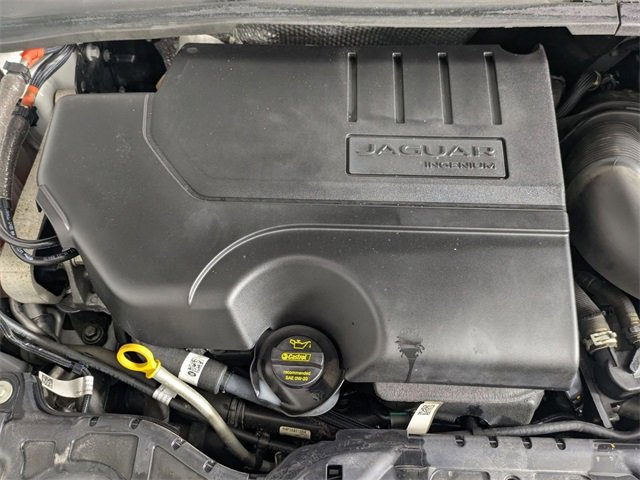 Used 2022 Jaguar E-PACE SE image 29