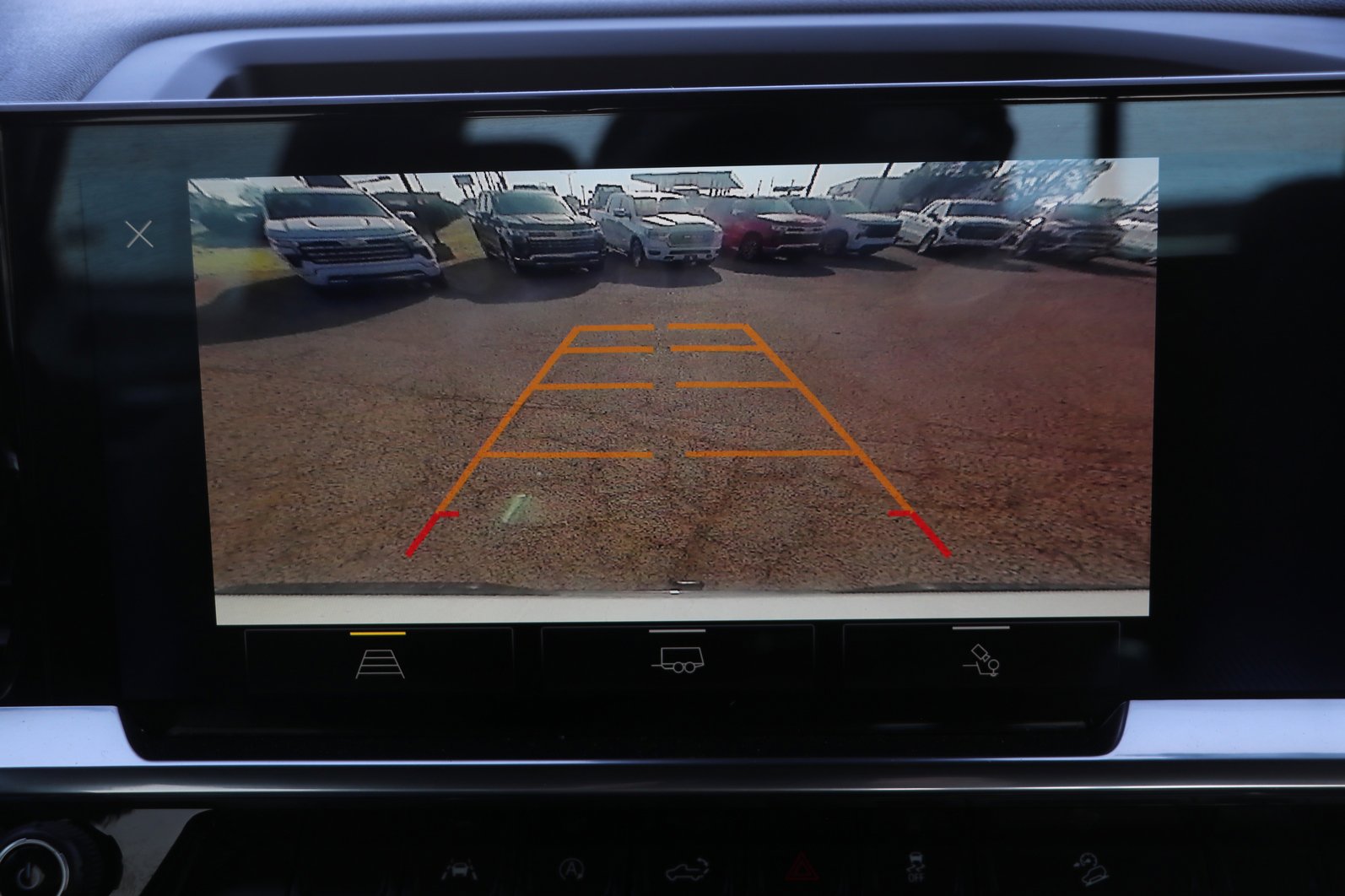 Used 2024 Chevrolet Silverado 1500 LT Trail Boss w/ Convenience Package II image 23