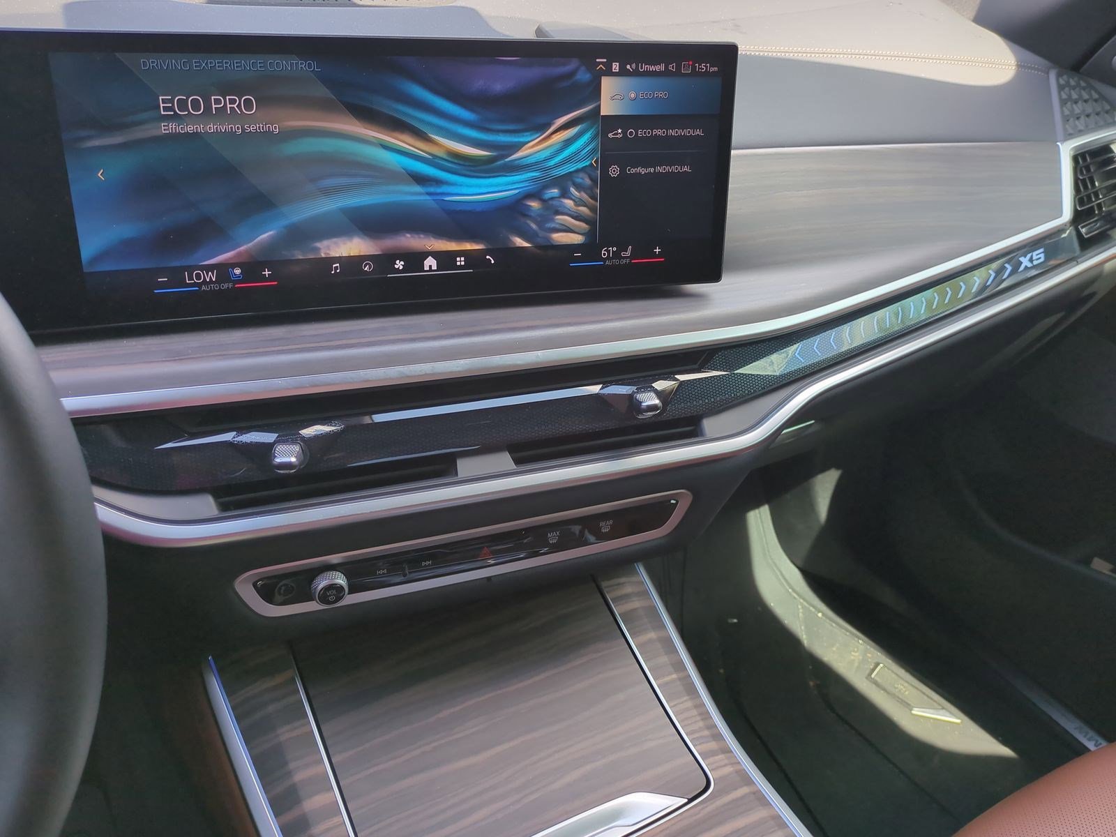 Certified 2025 BMW X5 xDrive40i w/ Executive Package image 30