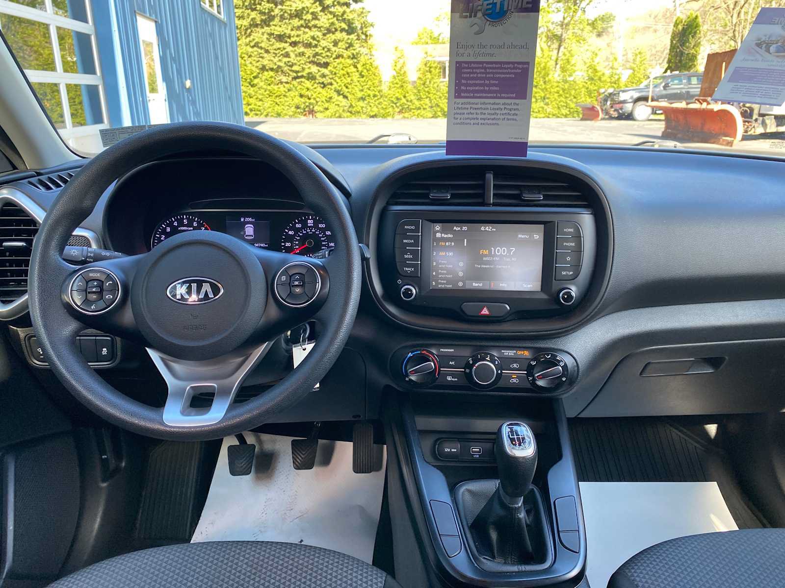Used 2021 Kia Soul LX FWD image 7