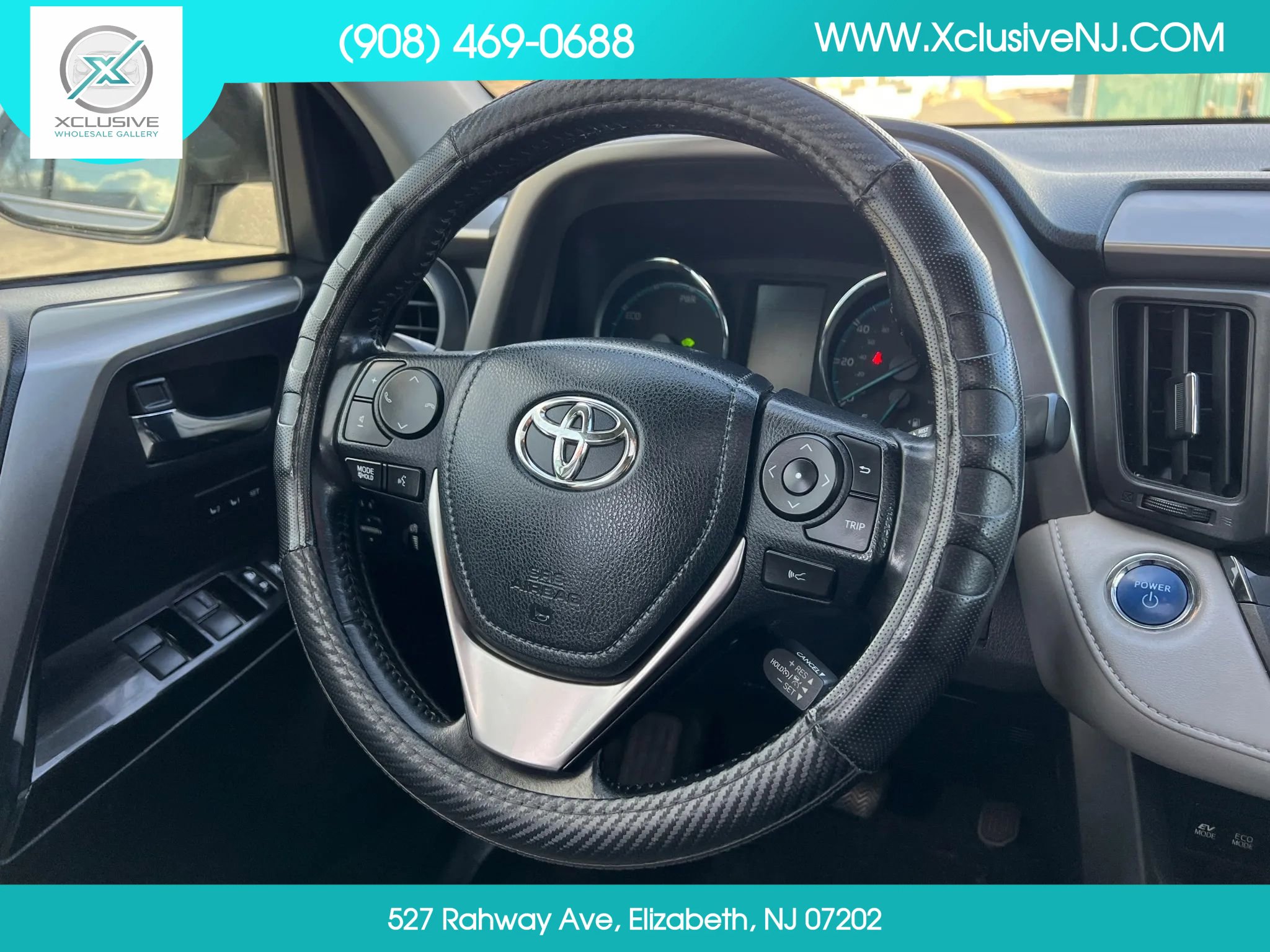 Used 2017 Toyota RAV4 Limited w/ All Weather Liner Package image 11