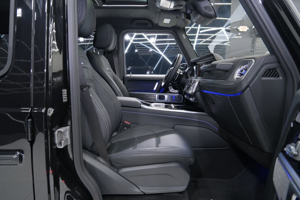 Used 2025 Mercedes-Benz G 63 AMG 4MATIC image 36