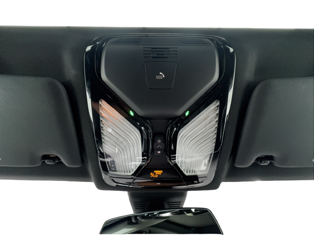 Used 2024 BMW 330i Sedan RWD image 49