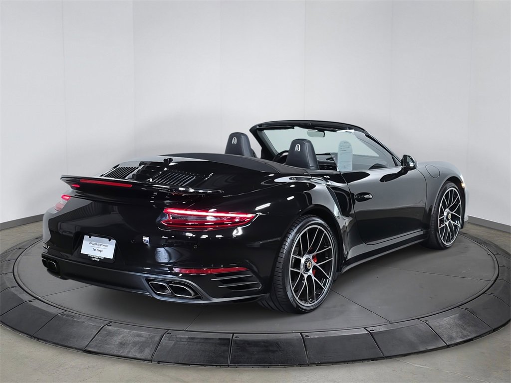 Used 2019 Porsche 911 Turbo image 7