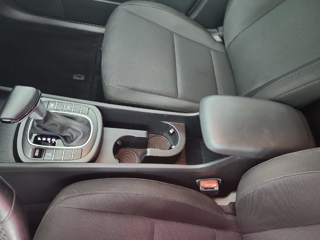 Used 2025 Hyundai Kona SEL AWD/4WD image 29