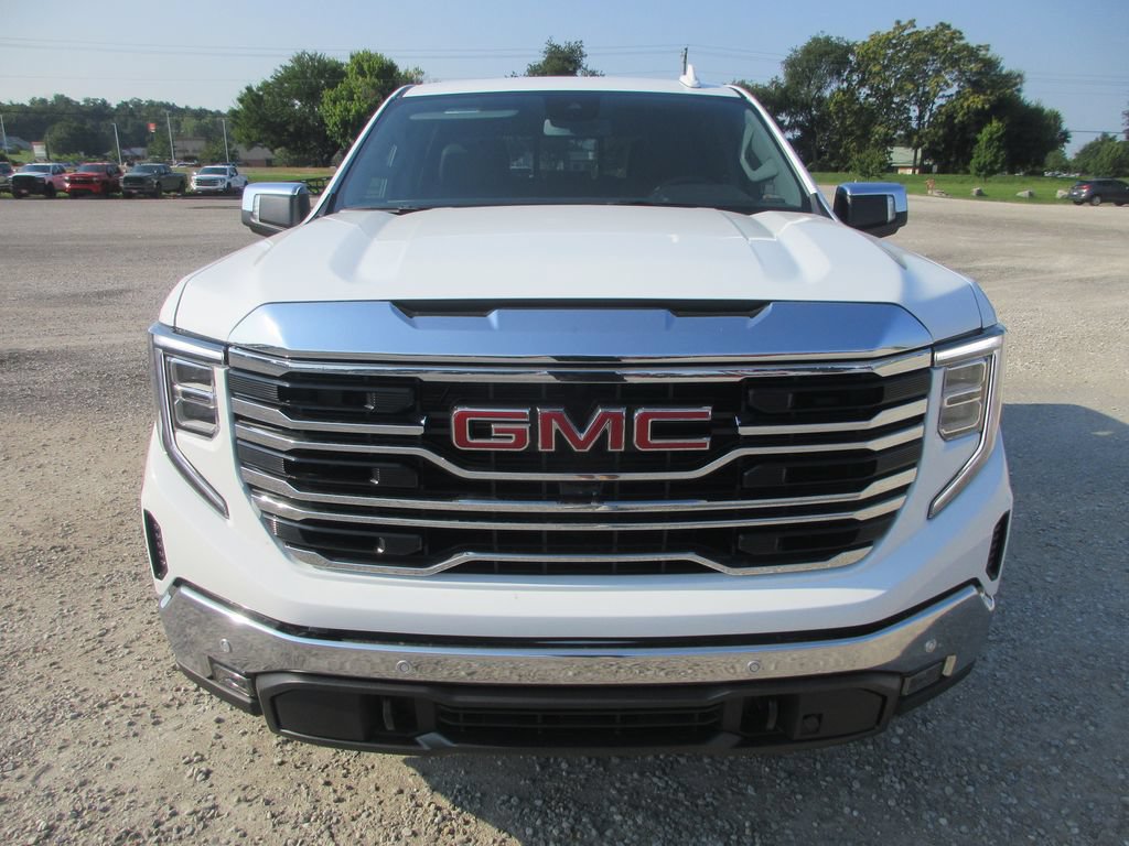 New 2026 GMC Sierra 1500 SLT w/ SLT Premium Plus Package AWD/4WD image 11
