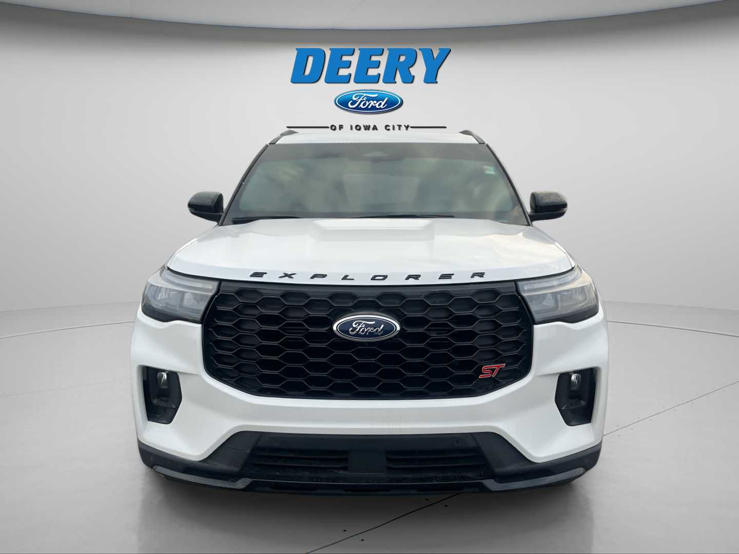 Used 2025 Ford Explorer ST w/ Sun And Sound Package image 3