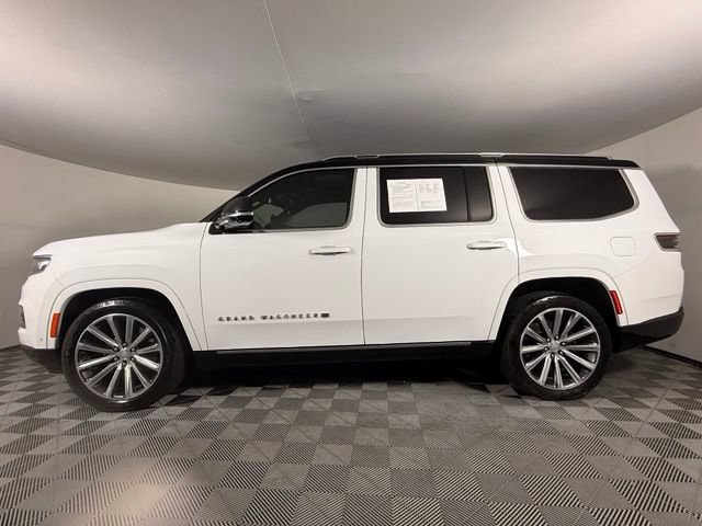 Used 2023 Jeep Grand Wagoneer Series II AWD/4WD image 3