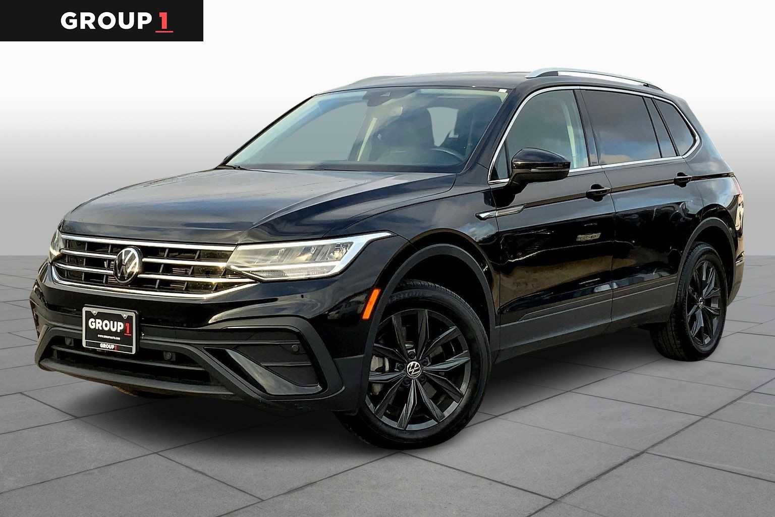 Used 2024 Volkswagen Tiguan SE