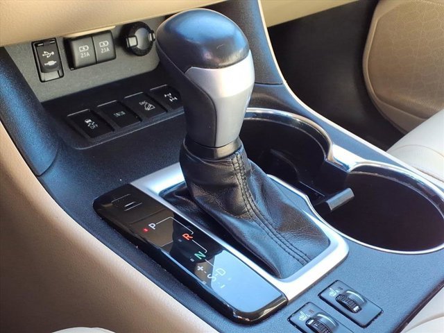 Used 2018 Toyota Highlander XLE image 15