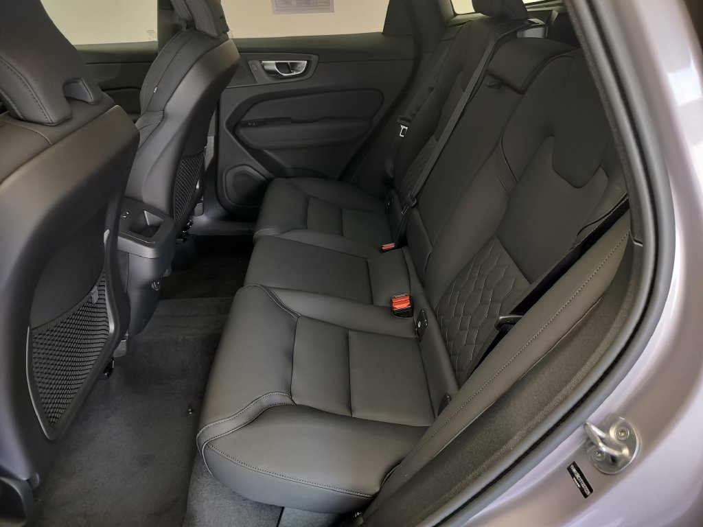 Used 2026 Volvo XC60 B5 Plus w/ Protection Package Premier AWD/4WD image 23