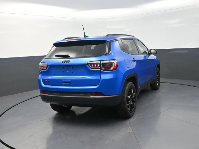 New 2026 Jeep Compass Latitude AWD/4WD image 8
