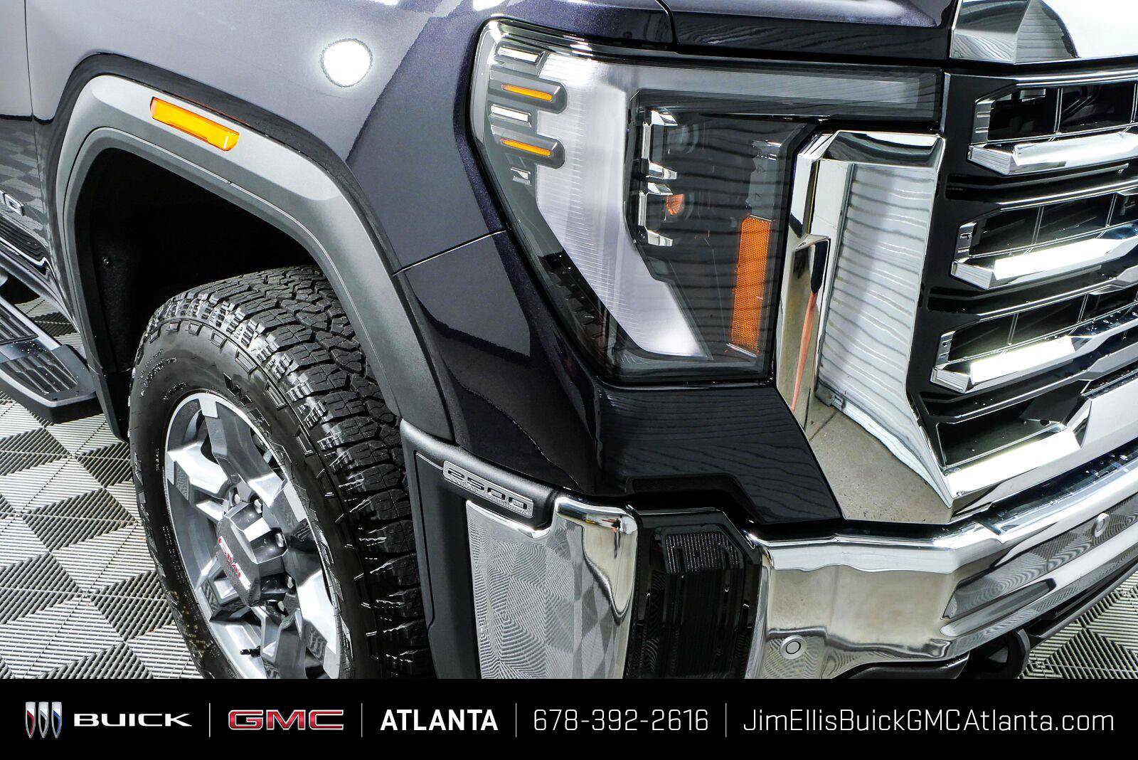 New 2026 GMC Sierra 2500 SLT w/ SLT Premium Package AWD/4WD image 36