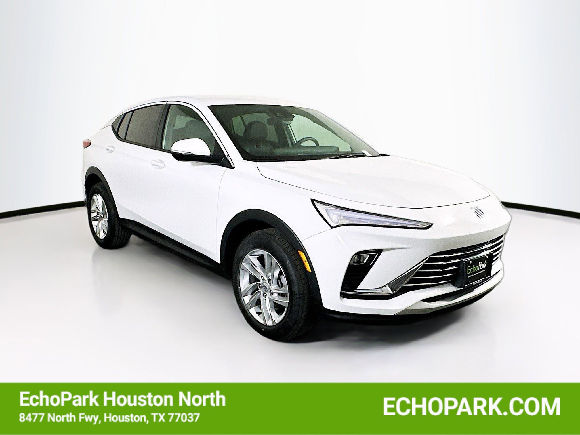 Used 2025 Buick Envista Preferred FWD image 1