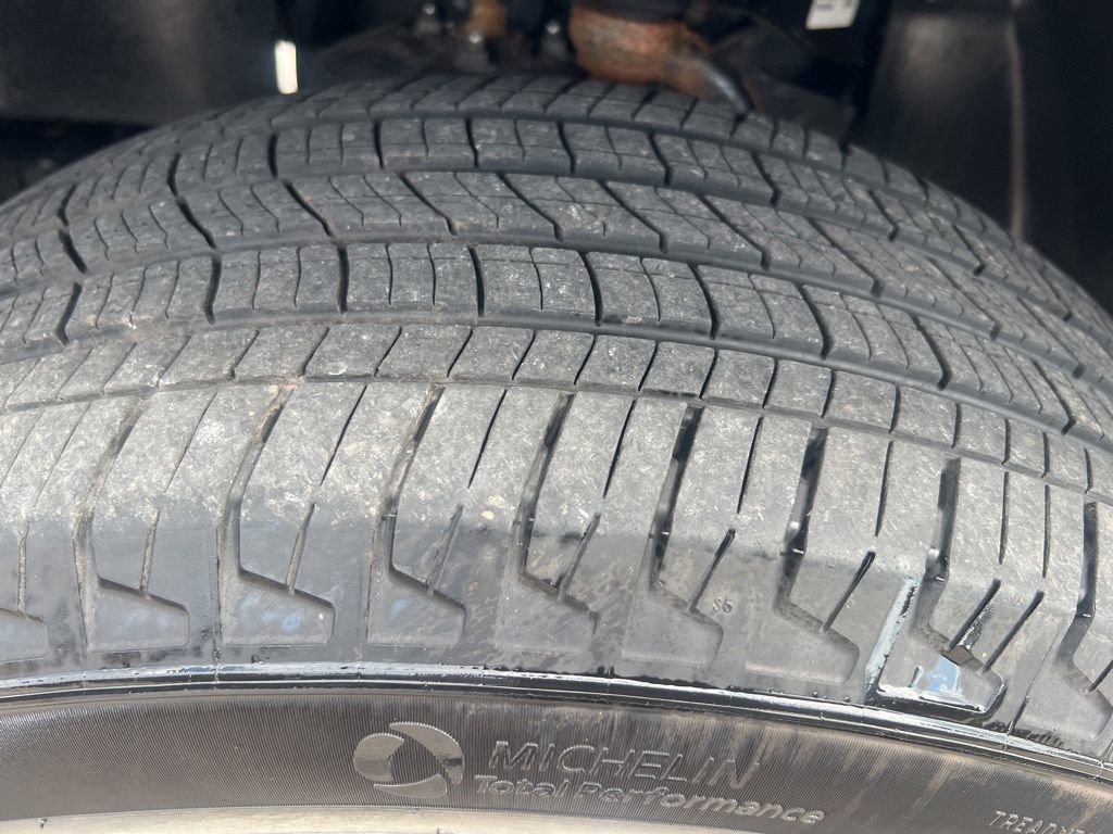 Certified 2023 Nissan Frontier SV w/ Technology Package image 39