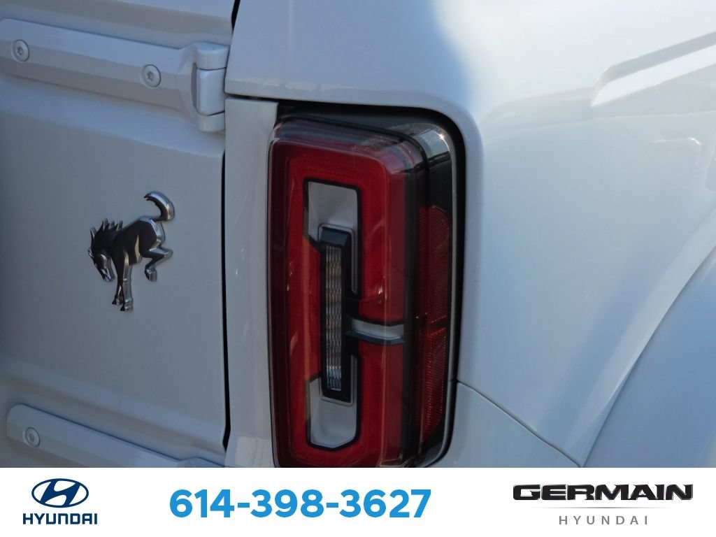 Used 2024 Ford Bronco Outer Banks AWD/4WD image 10