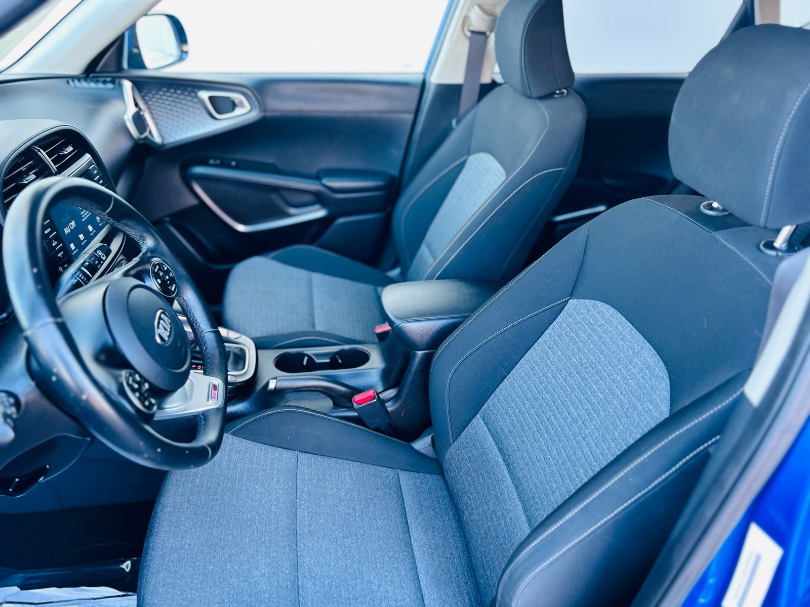 Used 2020 Kia Soul GT-Line w/ GT 2.0L Power Sunroof Package FWD image 17