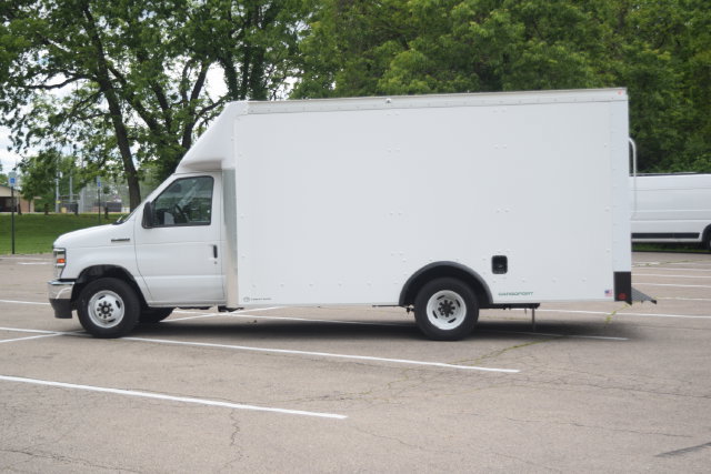 New 2026 Ford E-350 and Econoline 350 Super Duty w/ Power Equipment Group RWD image 16