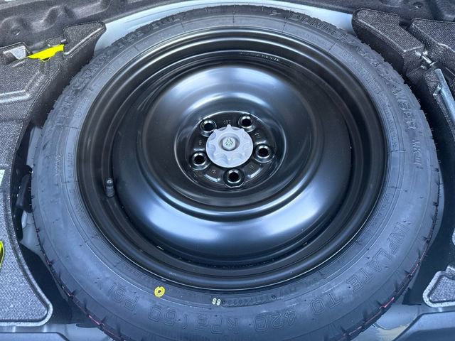 Certified 2024 Lexus IS 300 F Sport image 30