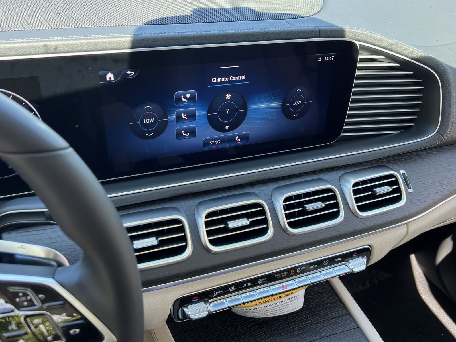 New 2026 Mercedes-Benz GLE 450 4MATIC Coupe image 26