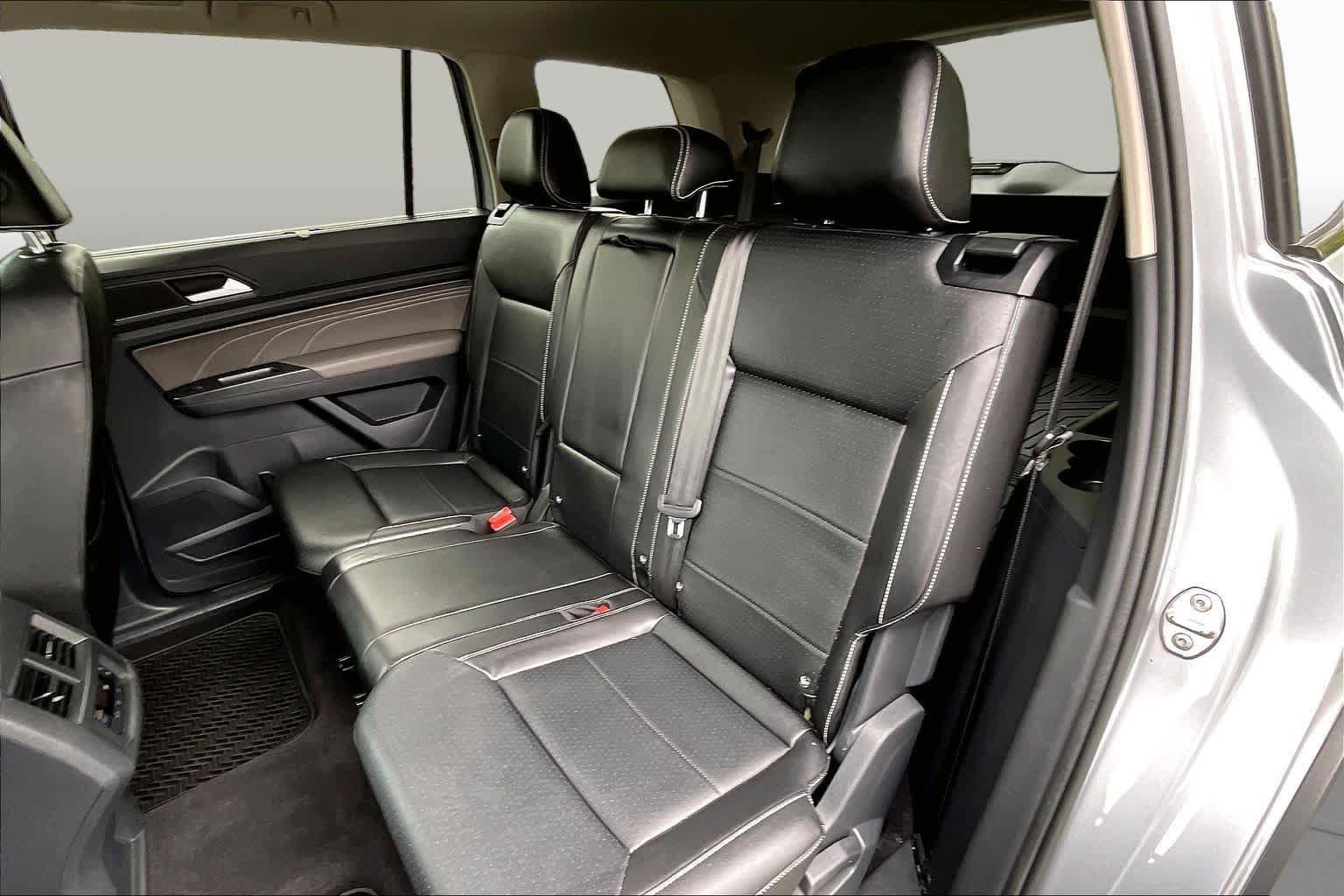 Used 2021 Volkswagen Atlas SE w/ Panoramic Sunroof Package AWD/4WD image 20