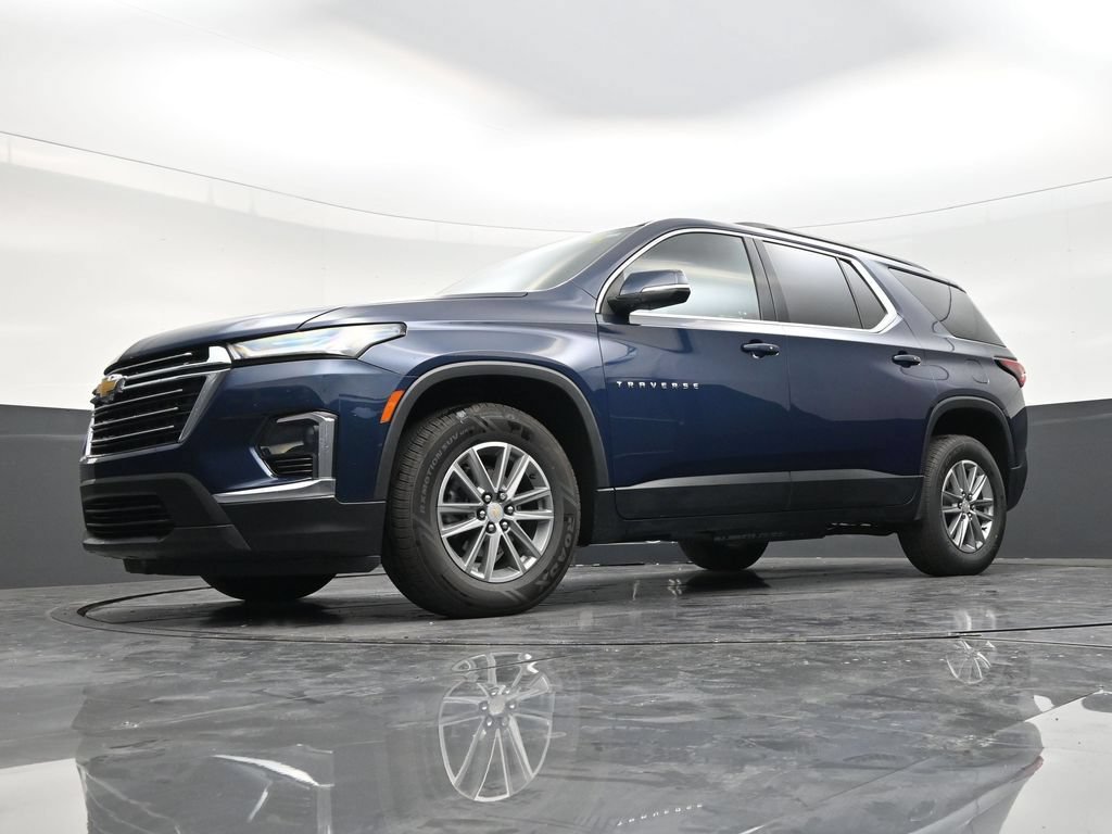 Used 2023 Chevrolet Traverse LT FWD image 20