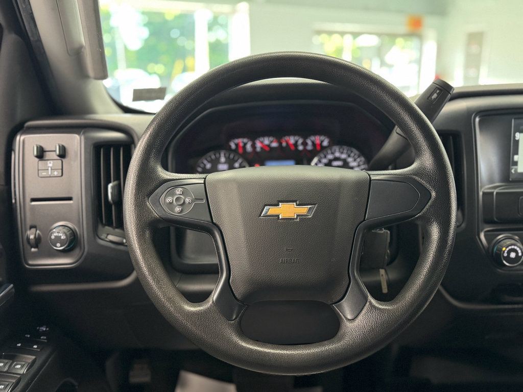Used 2019 Chevrolet Silverado 2500 W/T w/ WT Convenience Package AWD/4WD image 17