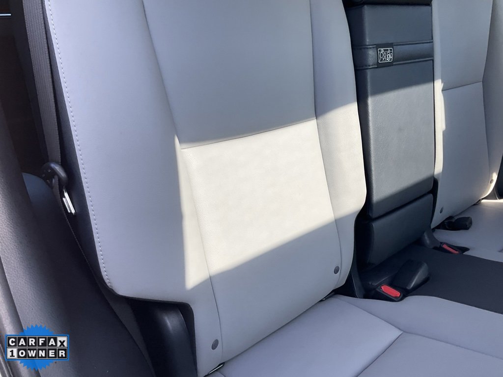 Used 2017 Toyota RAV4 Limited image 53