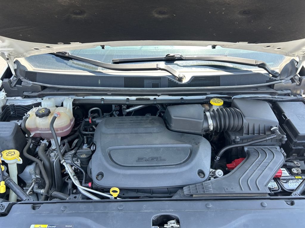 Used 2020 Chrysler Voyager Lxi FWD image 20
