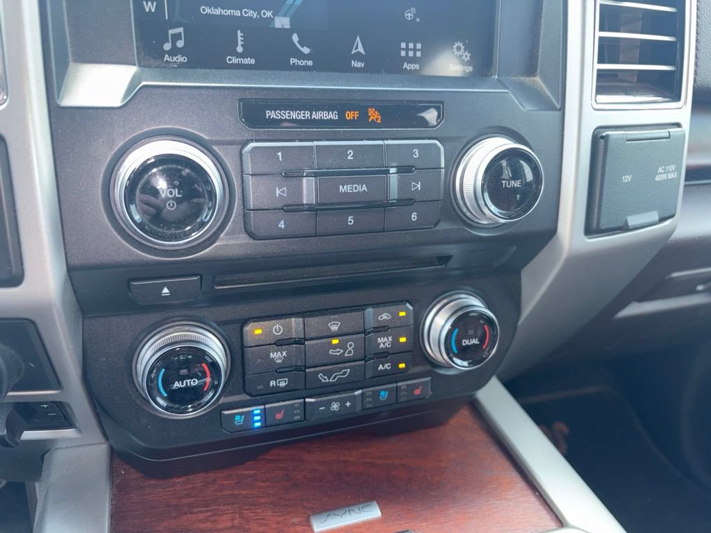 Used 2018 Ford F150 King Ranch w/ Equipment Group 601A Luxury AWD/4WD image 21