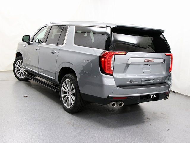 Used 2023 GMC Yukon XL Denali image 8