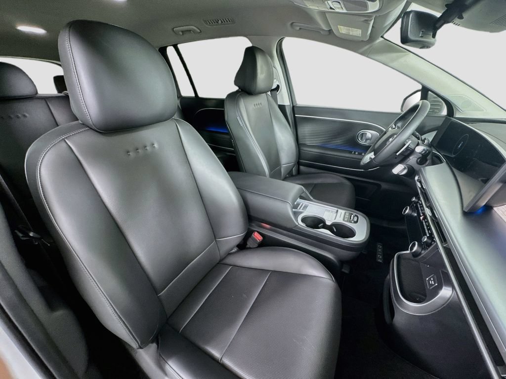 Certified 2026 Hyundai Ioniq 9 SEL AWD/4WD image 31