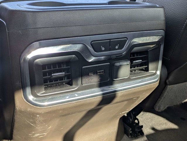 Used 2019 GMC Sierra 1500 Denali w/ Driver Alert Package II AWD/4WD image 13