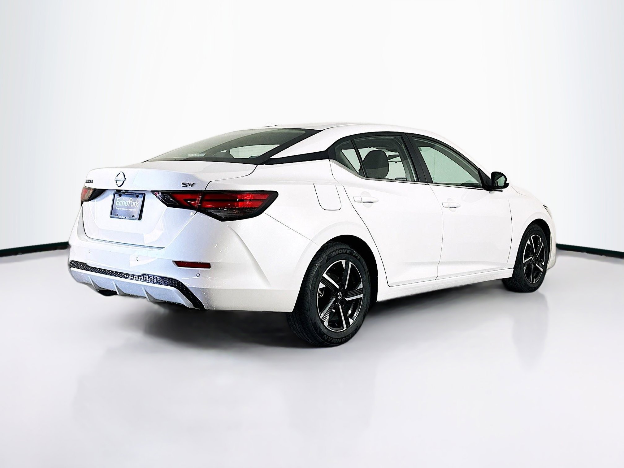 Used 2024 Nissan Sentra SV image 9