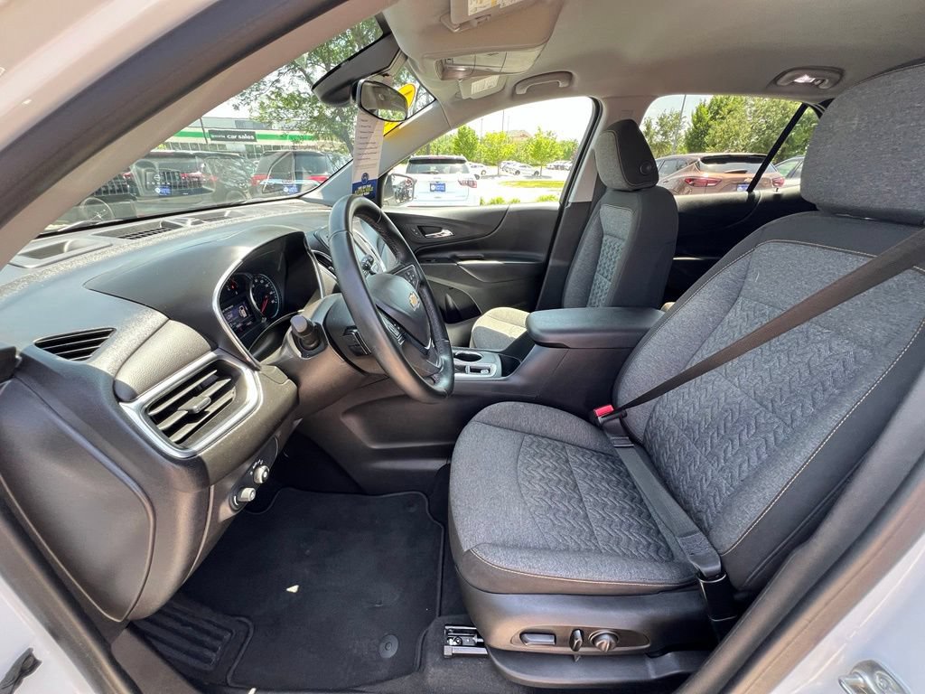 Used 2024 Chevrolet Equinox LT FWD image 19