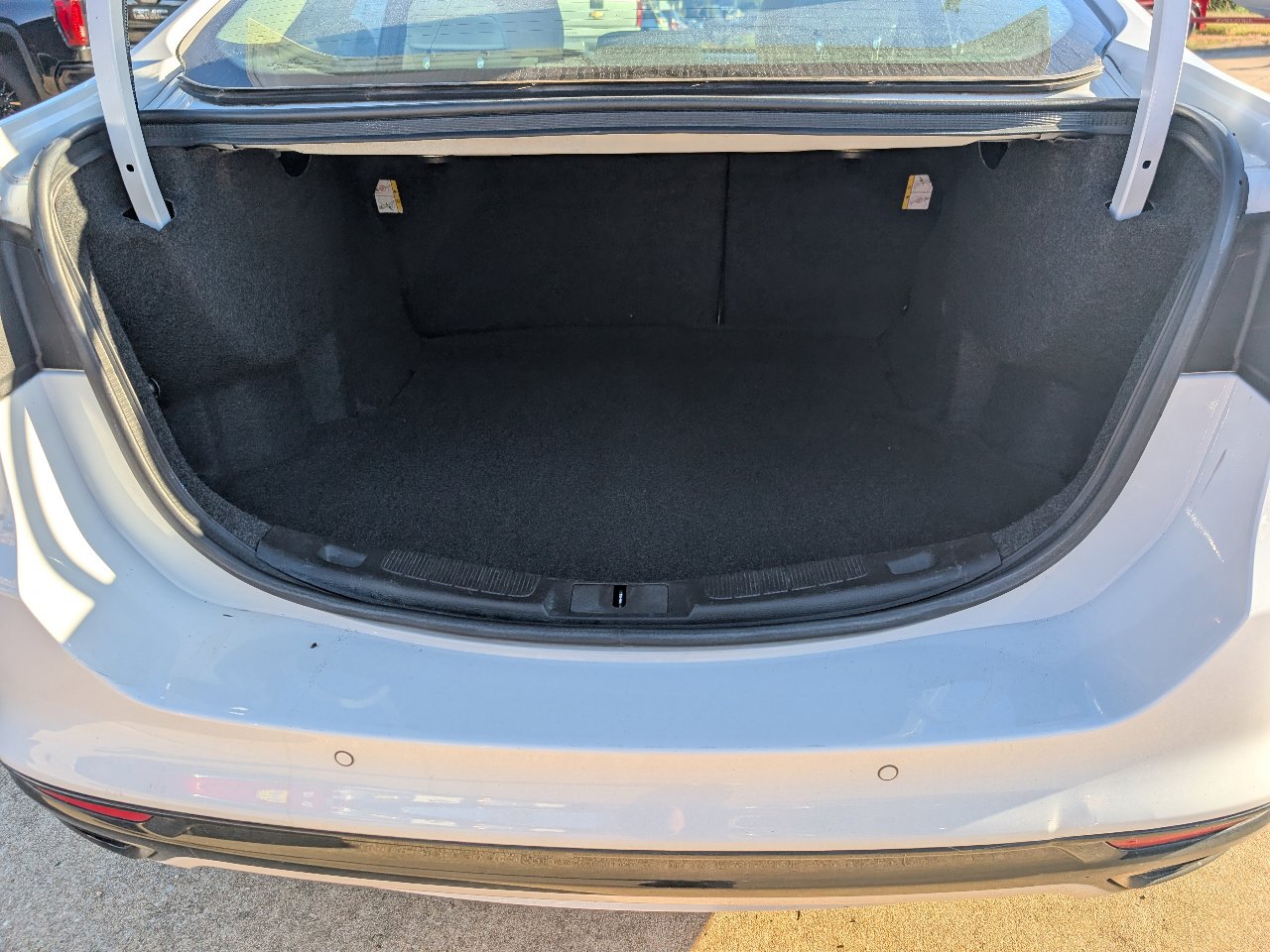 Used 2018 Ford Fusion Titanium image 10