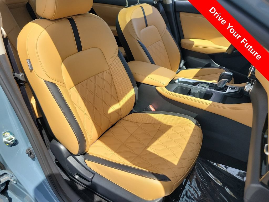Used 2025 Nissan Sentra SV w/ SV Premium Package FWD image 23