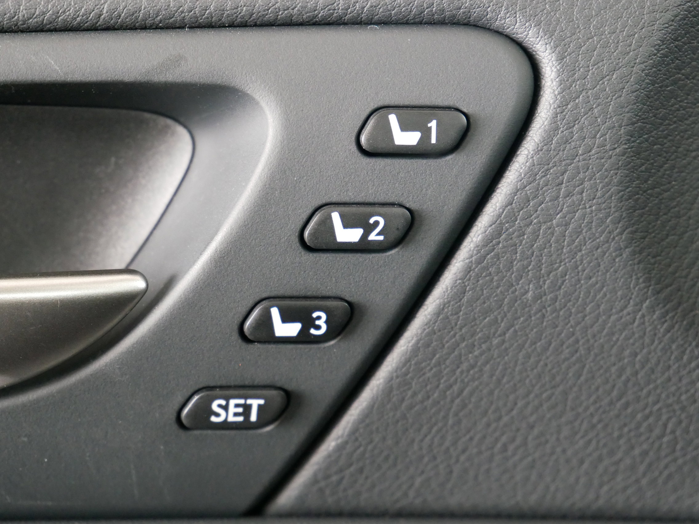 Certified 2025 Lexus IS 350 F Sport w/ Navigation Package RWD image 32