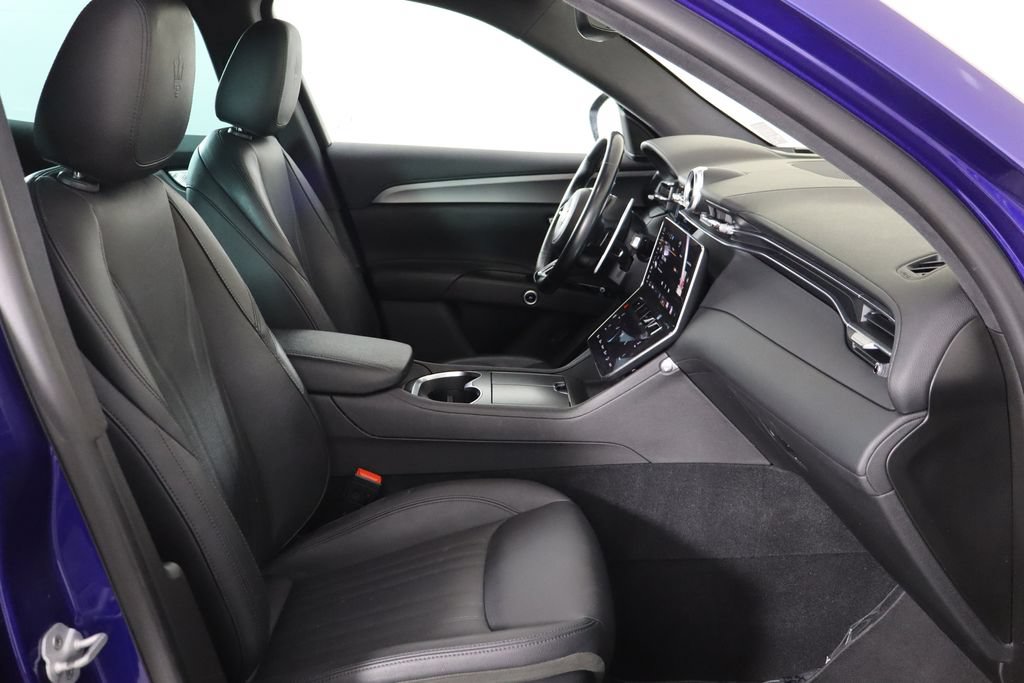 Used 2023 Maserati Grecale GT AWD/4WD image 17