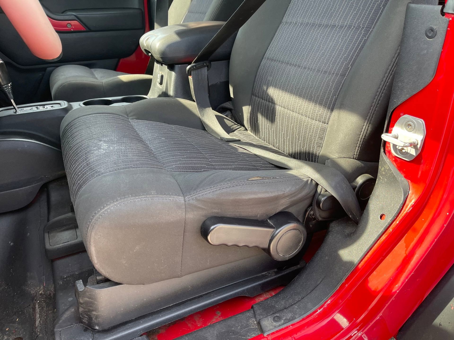 Used 2012 Jeep Wrangler Sahara w/ Connectivity Group image 14