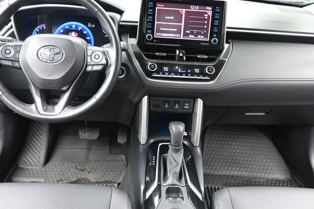 Certified 2022 Toyota Corolla Cross XLE w/ Black Badges Package (TMS) AWD/4WD image 26