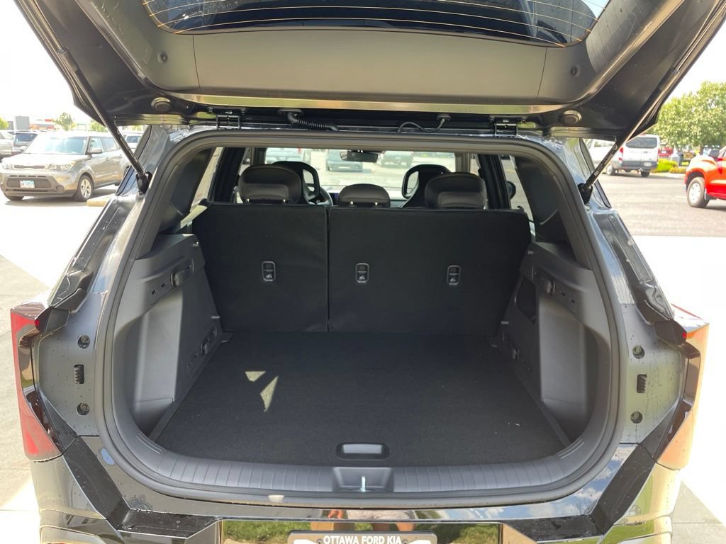 New 2027 Kia Seltos X-Line S AWD/4WD image 13