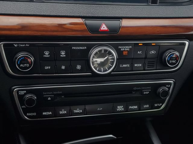 Used 2017 Kia Cadenza Technology FWD image 31